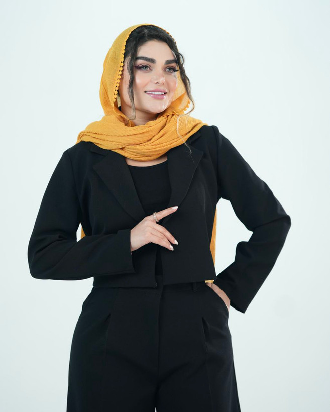 کراپ شلوار جذاب کژال جنس مازراتی سفارشی بسیار مشکی ارسال چند روز بعد از ثبت چون سفارشی دوخت میشود لطفا توجه فرمایید