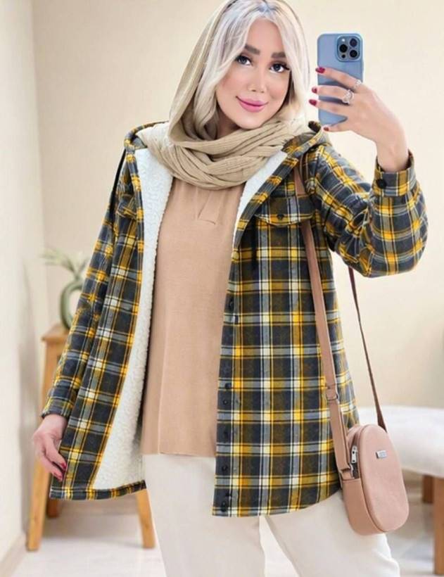 شکت اسپرت زنانه و مردانه مدل گلاویژ جنس چهار خانه پشمی داخل ببعی دار